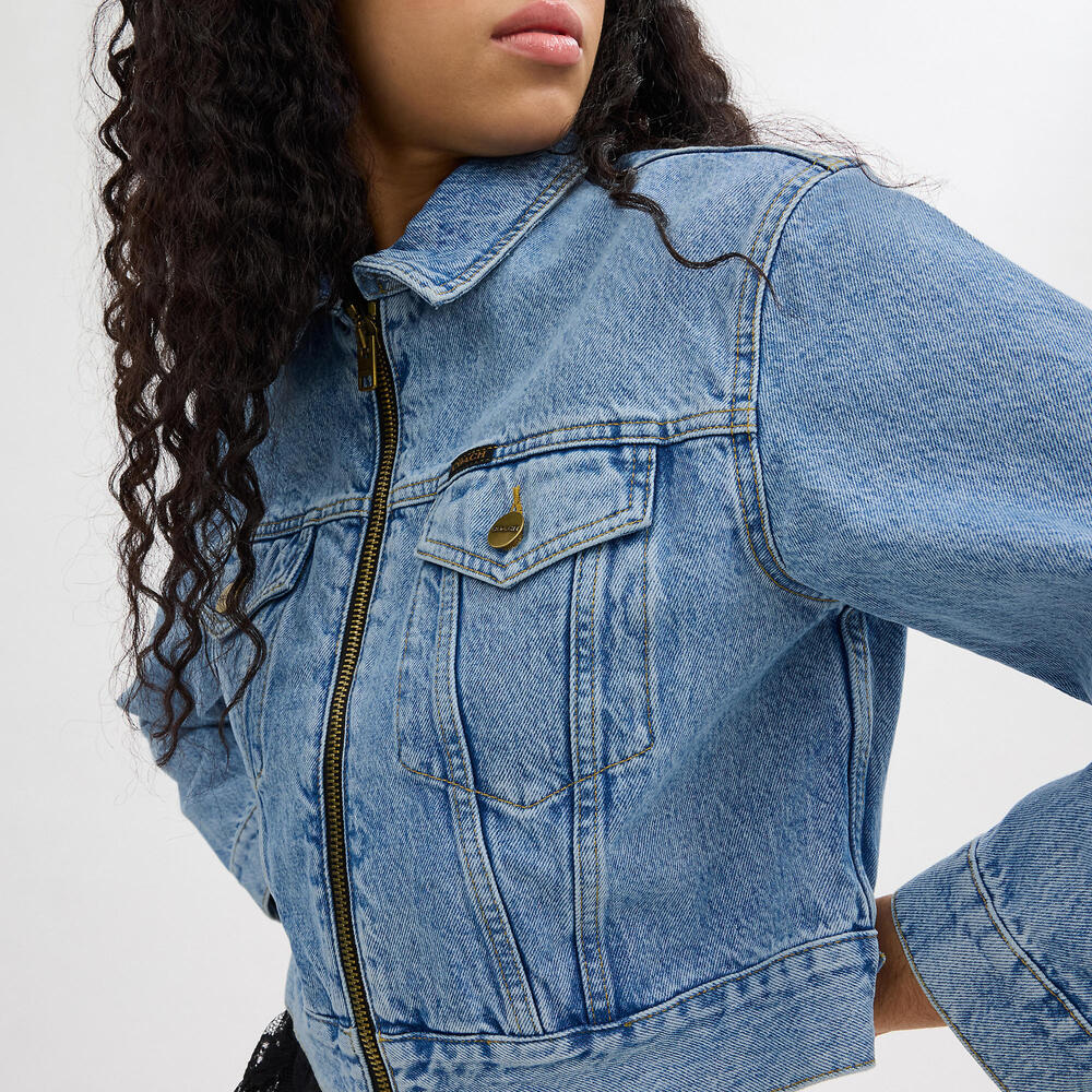 LIKE NEW AUTHENTIC COACH Denim Crop Jacket In Organic Cotton - Picture 2 of 10